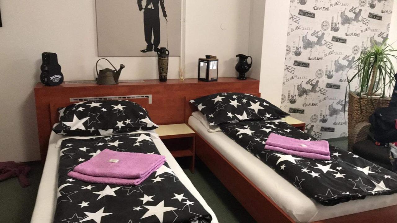 Penzion SLUNCE Česká Lípa Esterno foto
